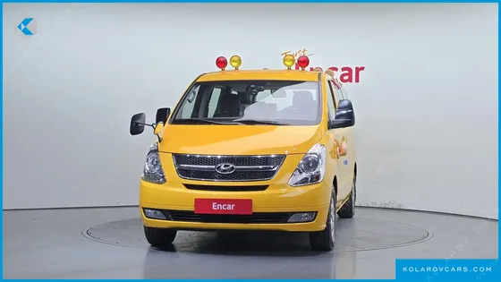 HYUNDAI STAREX GUARD CAR OF CHILDREN