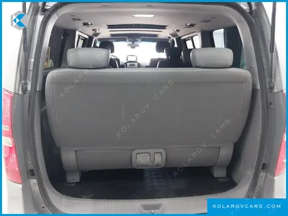 HYUNDAI STAREX 11-SEATER WAGON