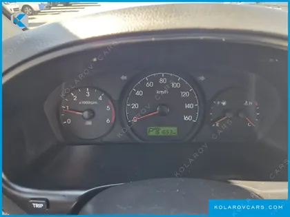HYUNDAI STAREX 12-SEATER WAGON