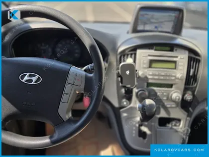 HYUNDAI STAREX 12-SEATER WAGON