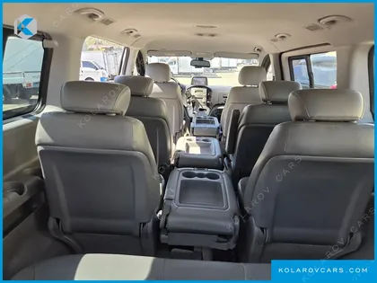 HYUNDAI STAREX 12-SEATER WAGON