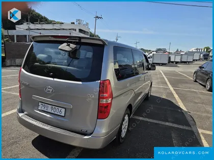 HYUNDAI STAREX 12-SEATER WAGON