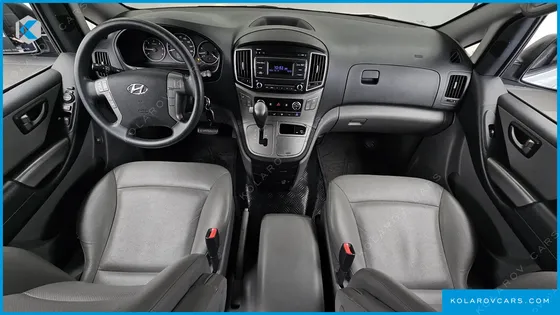 HYUNDAI STAREX 11-SEATER WAGON
