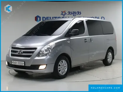 HYUNDAI STAREX 3-SEATER VAN