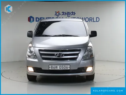 HYUNDAI STAREX 3-SEATER VAN