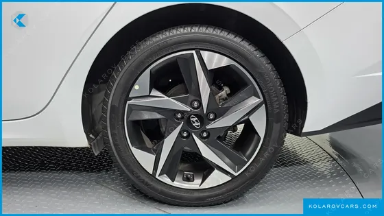 HYUNDAI ELANTRA (AVANTE) INSPIRATION
