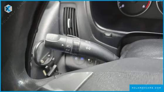 HYUNDAI STAREX 12-SEATER WAGON