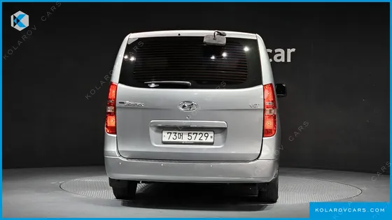 HYUNDAI STAREX 12-SEATER WAGON