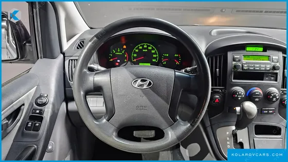 HYUNDAI STAREX 12-SEATER WAGON