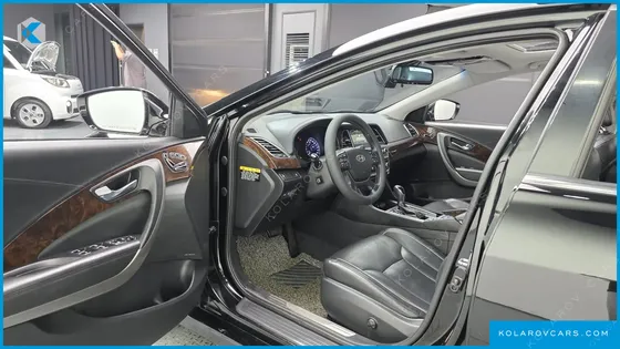 HYUNDAI ASLAN G300  MODERN