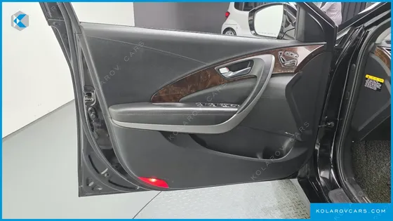 HYUNDAI ASLAN G300  MODERN