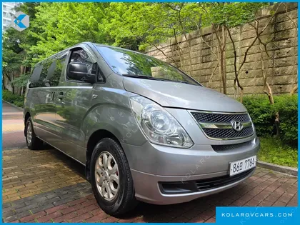 HYUNDAI STAREX 3-SEATER VAN