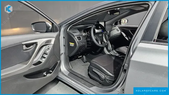 HYUNDAI ELANTRA (AVANTE) M16 GDI SMART