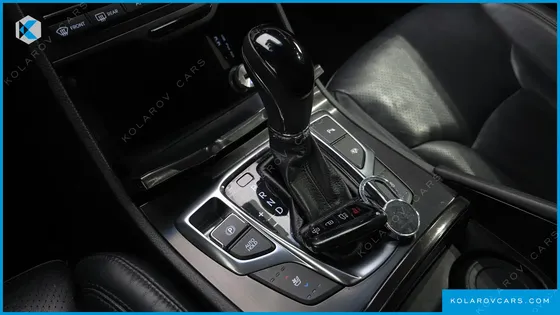 HYUNDAI GRANDEUR PREMIUM