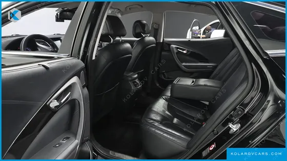 HYUNDAI GRANDEUR PREMIUM