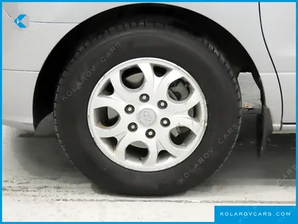HYUNDAI STAREX 11-SEATER WAGON