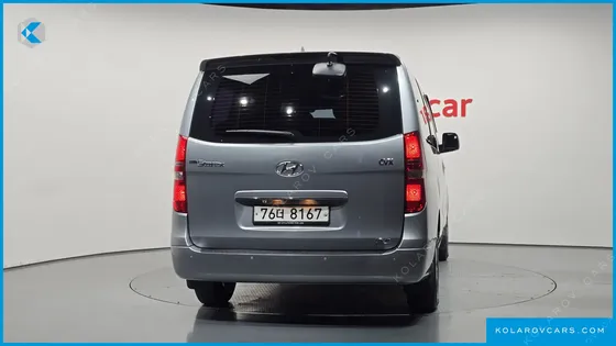 HYUNDAI STAREX 12-SEATER WAGON