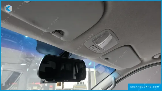 HYUNDAI STAREX 12-SEATER WAGON