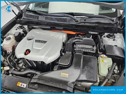 HYUNDAI GRANDEUR PREMIUM