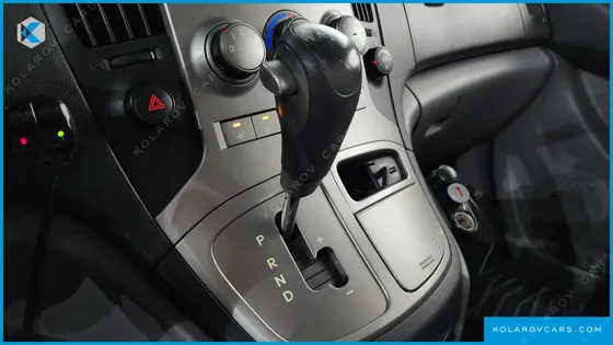 HYUNDAI STAREX 11-SEATER WAGON