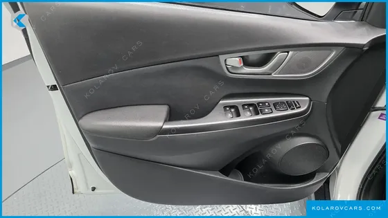 HYUNDAI KONA MODREN