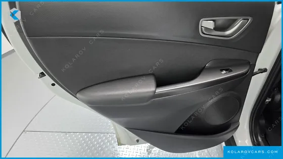 HYUNDAI KONA MODREN
