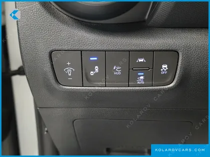 HYUNDAI KONA PREMIUM
