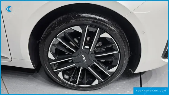 KIA K8 SIGNATURE