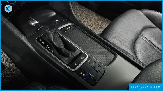 KIA K5 2.0 LPI RENTAL CAR