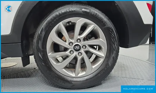 HYUNDAI TUCSON DIESEL 1.7 2WD
