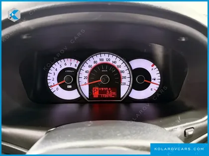 KIA CARENS LPI 2.0 GLX