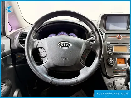 KIA CARENS LPI 2.0 GLX