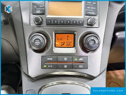 KIA CARENS LPI 2.0 GLX