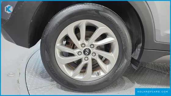 HYUNDAI TUCSON DIESEL 1.7 2WD