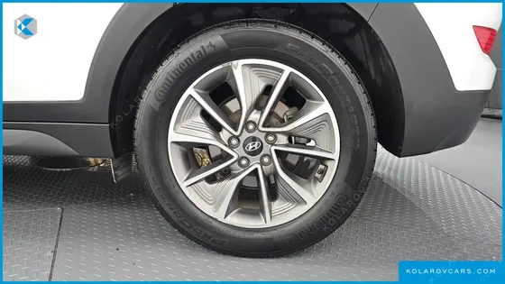 HYUNDAI TUCSON DIESEL 2.0 2WD
