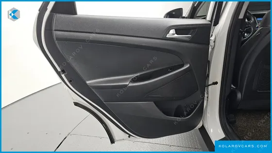 HYUNDAI TUCSON DIESEL 2.0 2WD