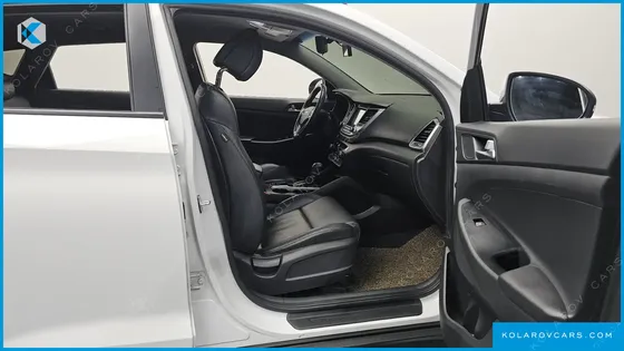 HYUNDAI TUCSON DIESEL 2.0 2WD