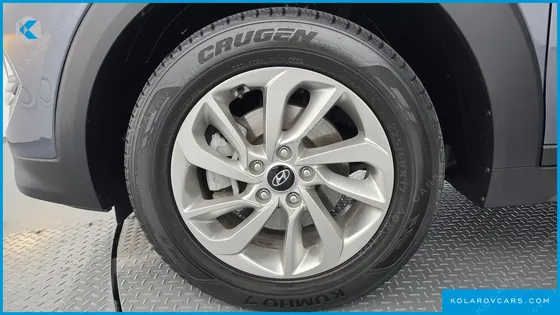HYUNDAI TUCSON DIESEL 1.7 2WD