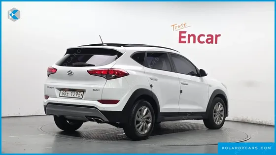 HYUNDAI TUCSON DIESEL 2.0 2WD