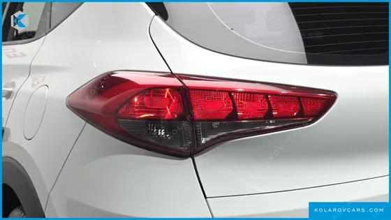 HYUNDAI TUCSON DIESEL 2.0 2WD