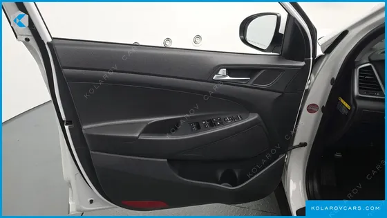 HYUNDAI TUCSON DIESEL 2.0 2WD