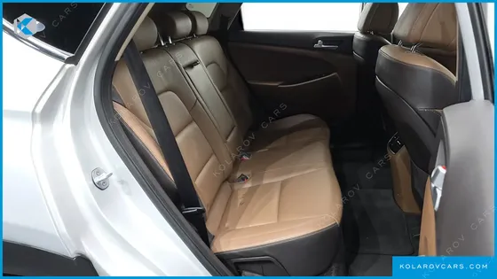 HYUNDAI TUCSON DIESEL 2.0 2WD