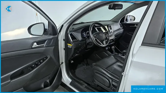 HYUNDAI TUCSON DIESEL 2.0 2WD