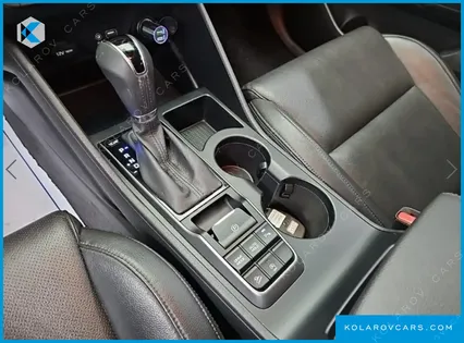 HYUNDAI TUCSON DIESEL 2.0 2WD