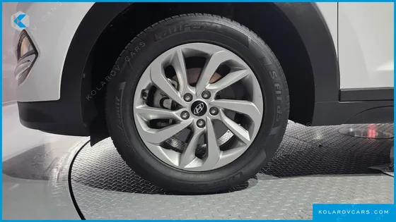 HYUNDAI TUCSON DIESEL 1.7 2WD