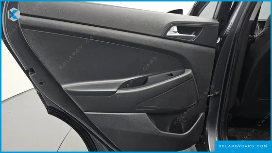 HYUNDAI TUCSON DIESEL 1.7 2WD