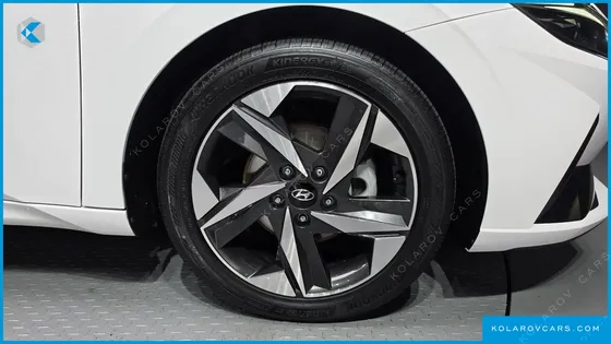 HYUNDAI ELANTRA (AVANTE) 1.6