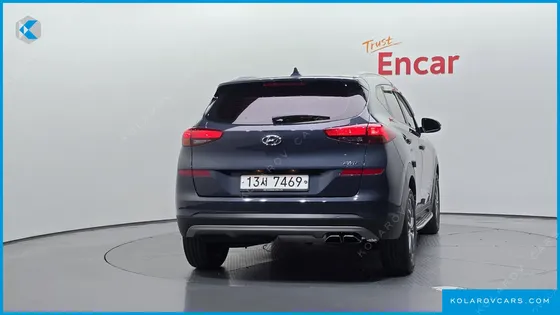 HYUNDAI TUCSON DIESEL 2.0 2WD