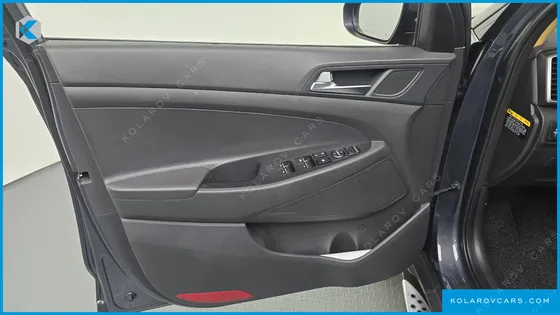 HYUNDAI TUCSON DIESEL 2.0 2WD