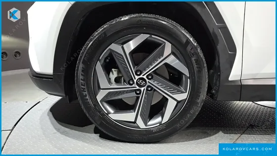 HYUNDAI TUCSON DIESEL 2.0 2WD